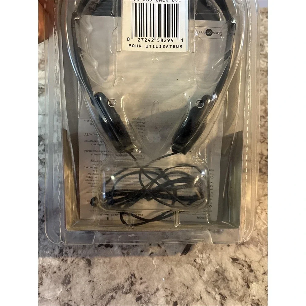Sony Walkman ESP MAX Portable CD Player RARE BLUE D-E220 NEW SEALED NOS 2001